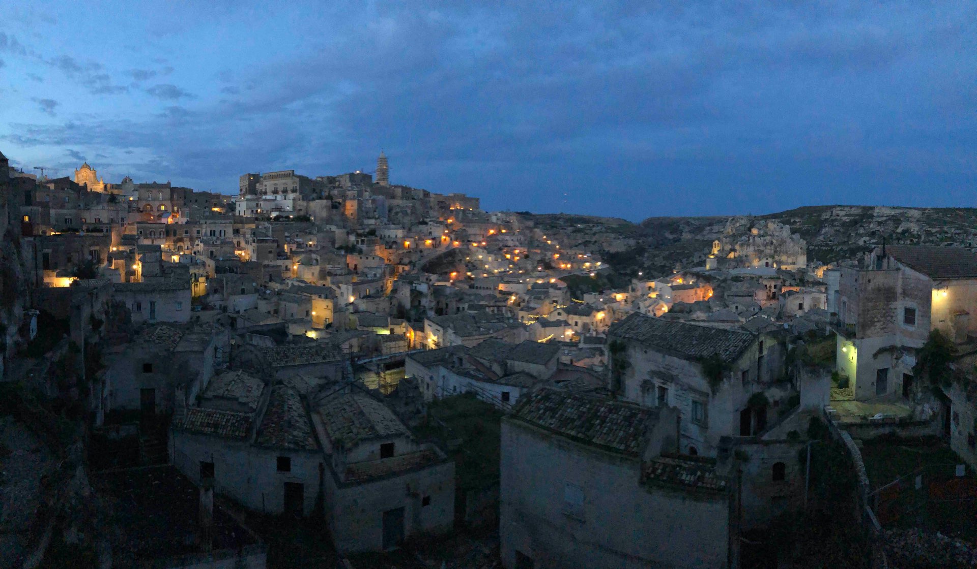 Location Matera di notte